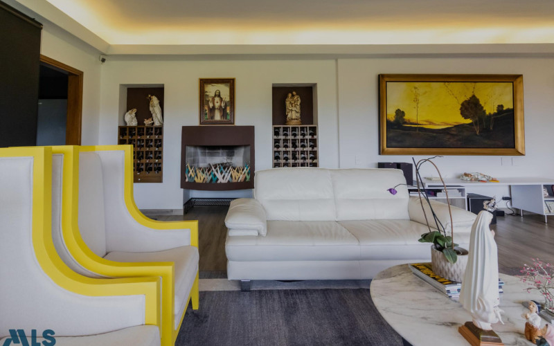 Casa en Envigado en Alto de las Palmas