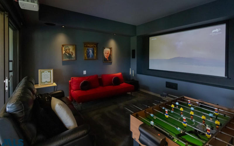 Casa en Envigado en Alto de las Palmas