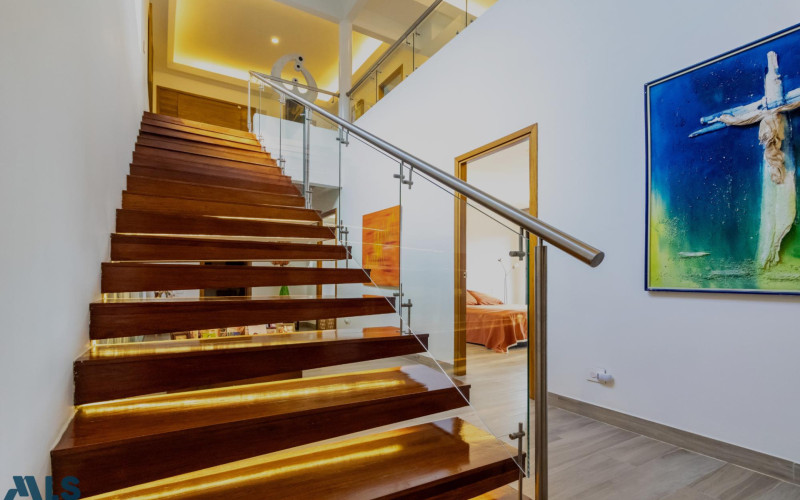 Casa en Envigado en Alto de las Palmas