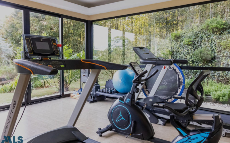 Casa en Envigado en Alto de las Palmas