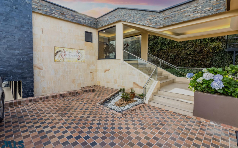 Casa en Envigado en Alto de las Palmas