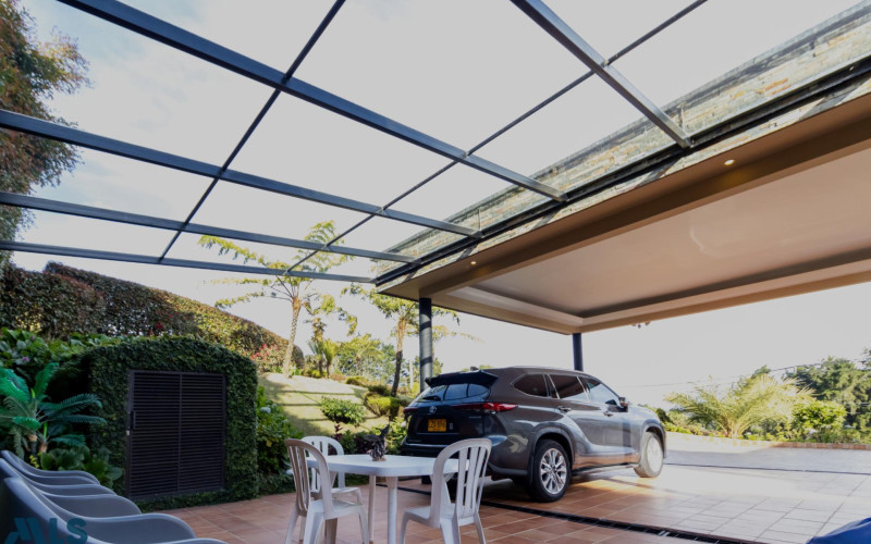 Casa en Envigado en Alto de las Palmas