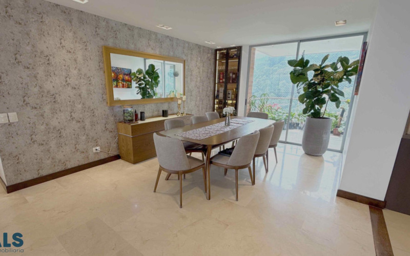 Apartamento en Medellín en Los Balsos Nº 1