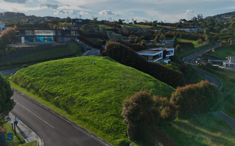 Lote Residencial en Envigado en Alto de las Palmas