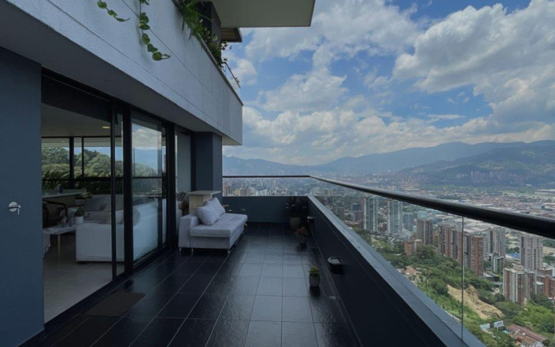 Apartamento en Medellín en Las Palmas