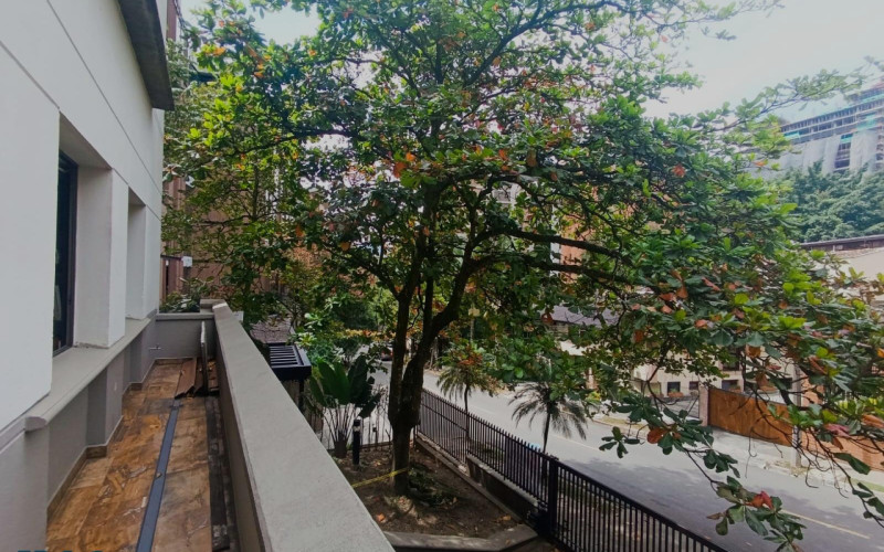 Apartamento en Medellín en Las Lomas Nº 1