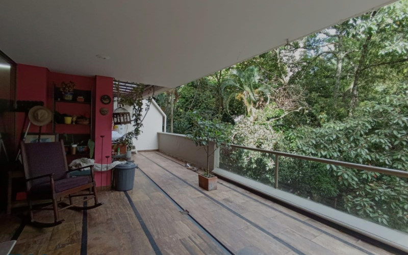 Apartamento en Medellín en Las Lomas Nº 1