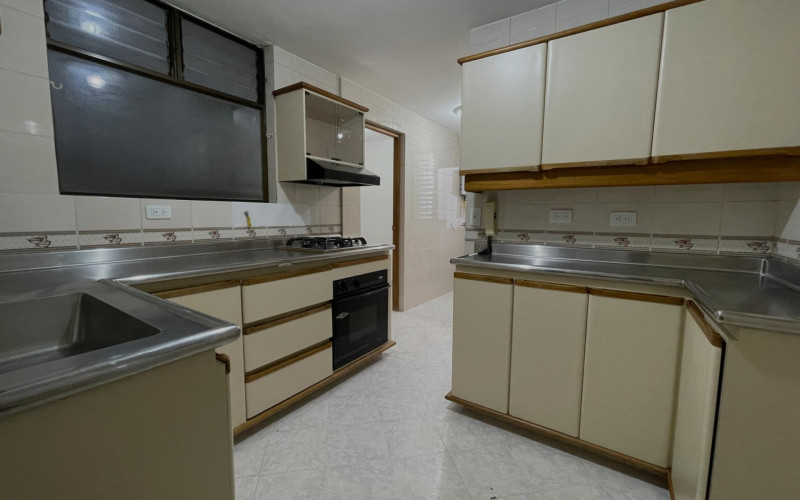 Apartamento en Medellín en Conquistadores