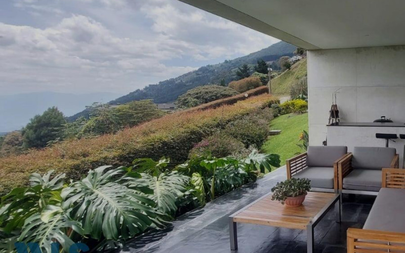 Casa en Medellín en Las Palmas