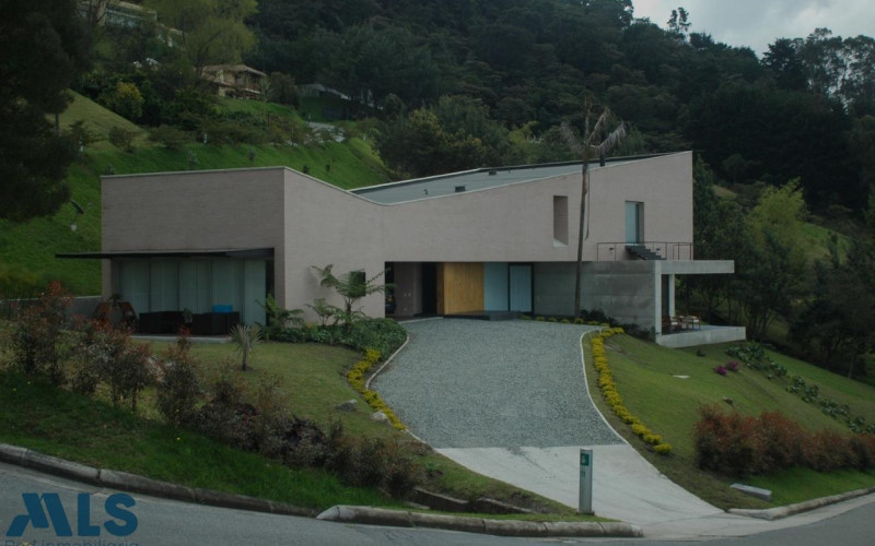 Casa en Medellín en Las Palmas
