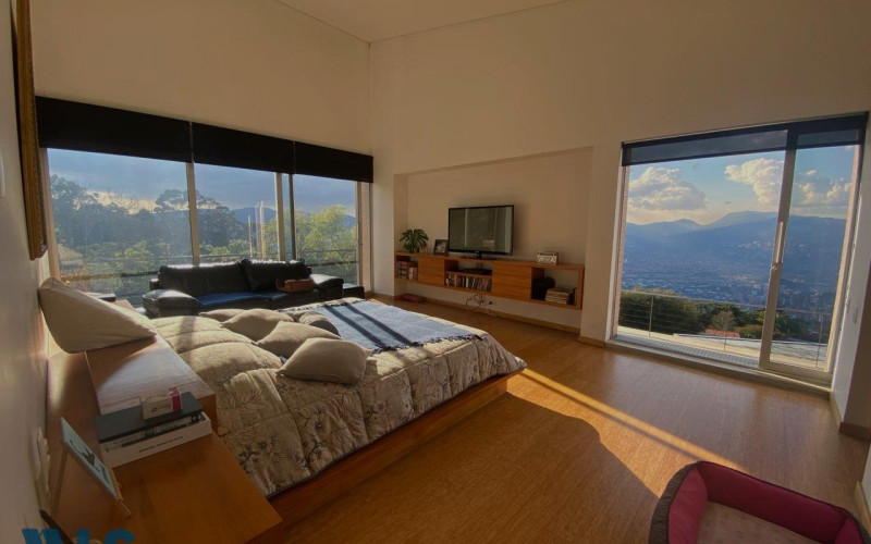 Casa en Medellín en Las Palmas