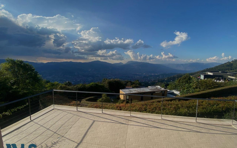 Casa en Medellín en Las Palmas