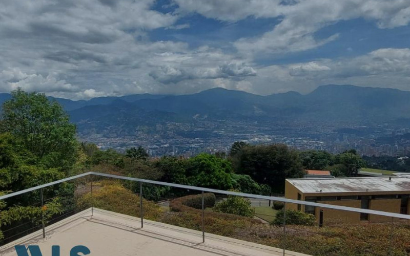 Casa en Medellín en Las Palmas
