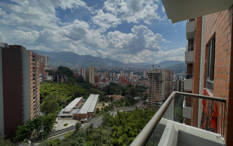 Apartamento en Sabaneta en Alto de Las Flores