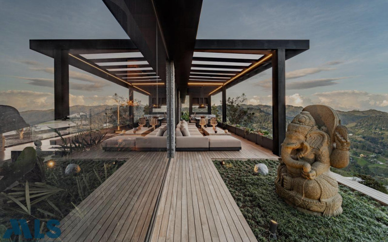 Casa en El Retiro en V. Carrizales