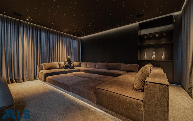 Casa en El Retiro en V. Carrizales