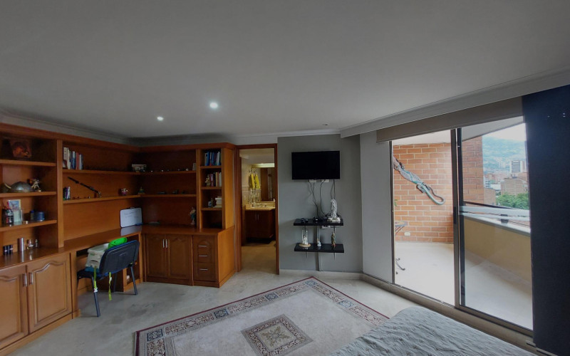 Apartamento en Medellín en Laureles