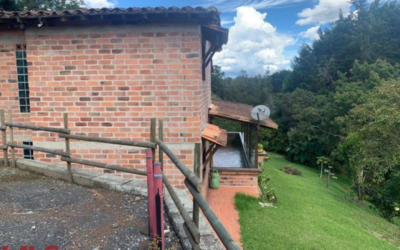 Casa en Rionegro en V. Pontezuela