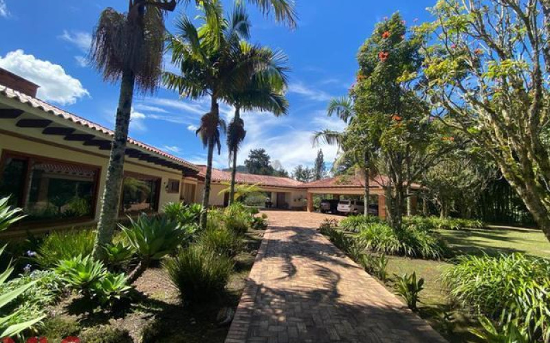 Casa en Rionegro en V. Pontezuela
