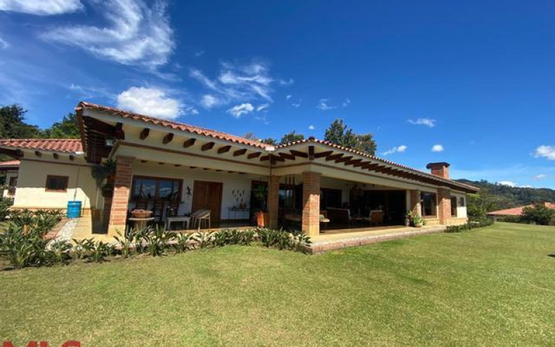 Casa en Rionegro en V. Pontezuela