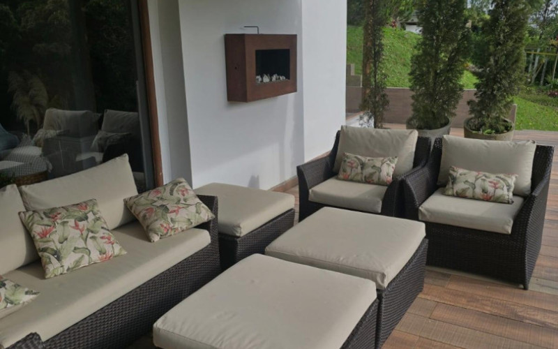 Casa en Santa Elena en Rural