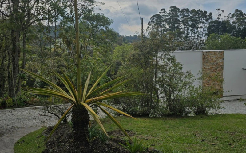 Casa en Santa Elena en Rural