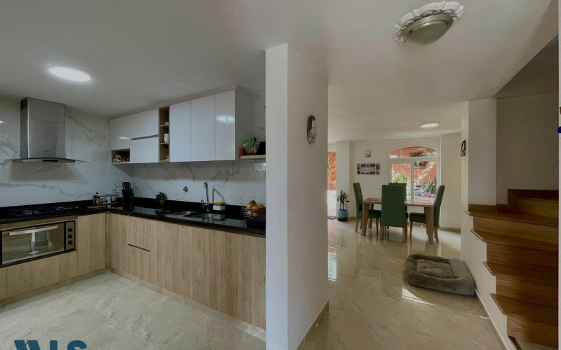 Casa en Envigado en Loma del Barro