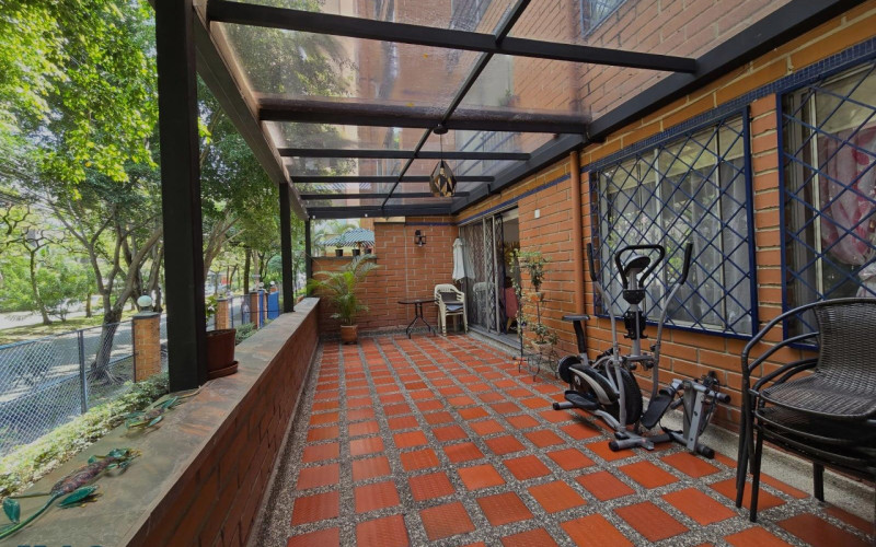 Apartamento en Medellín en Los Colores