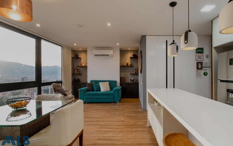 Apartamento en Medellín en Las Lomas Nº 1