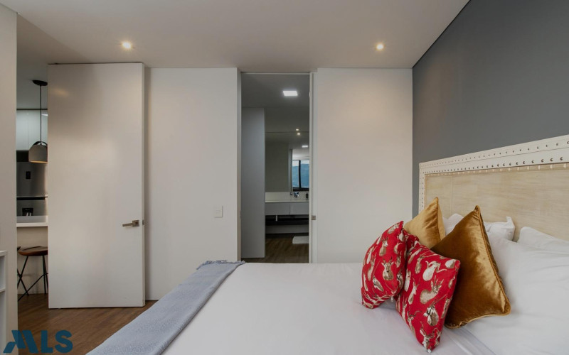 Apartamento en Medellín en Las Lomas Nº 1