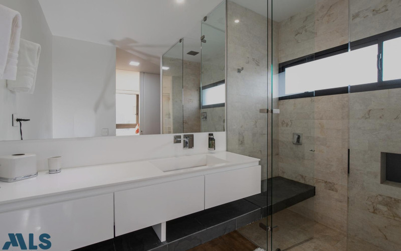 Apartamento en Medellín en Las Lomas Nº 1