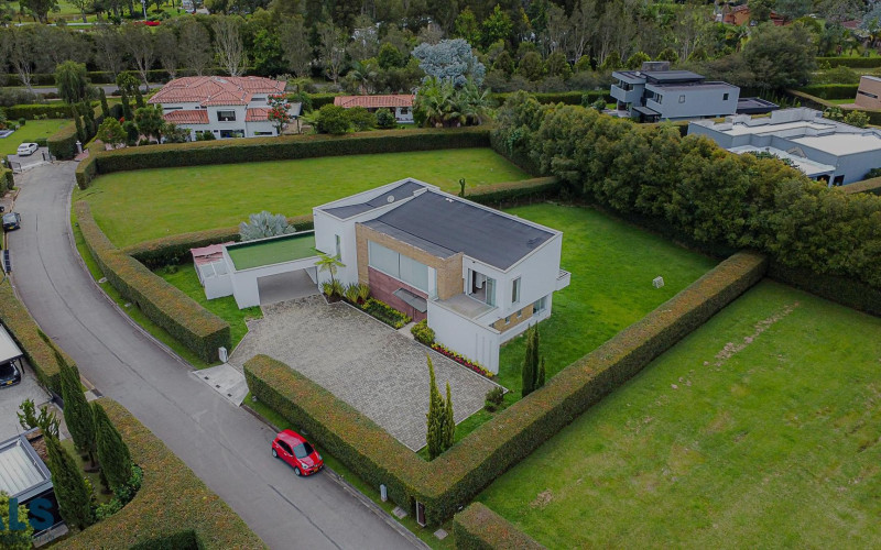 Casa en Rionegro en V. Llanogrande
