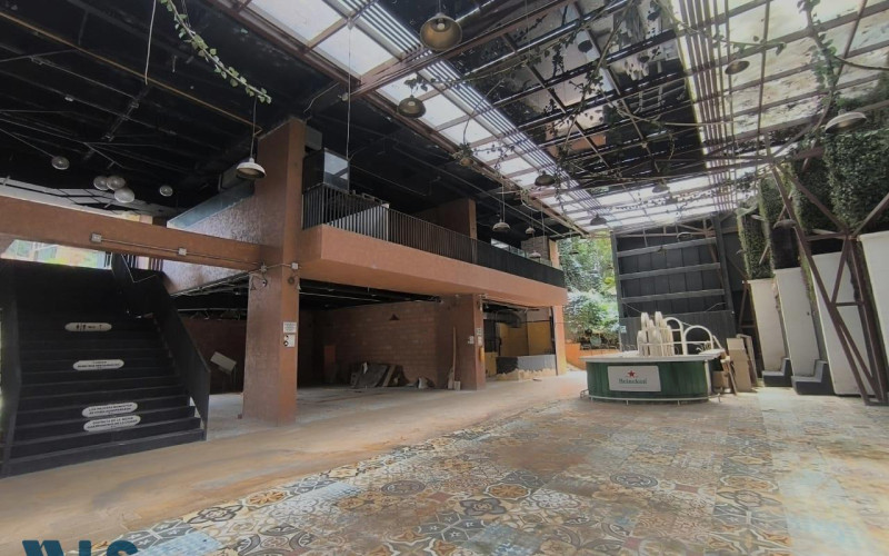 Local Comercial en Medellín en El Poblado