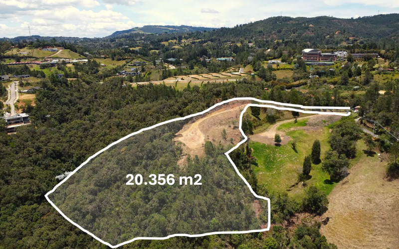 Private Forest Sanctuary in Escobero