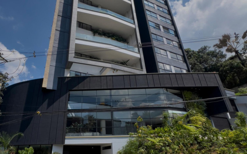Apartamento en Medellín en El Tesoro