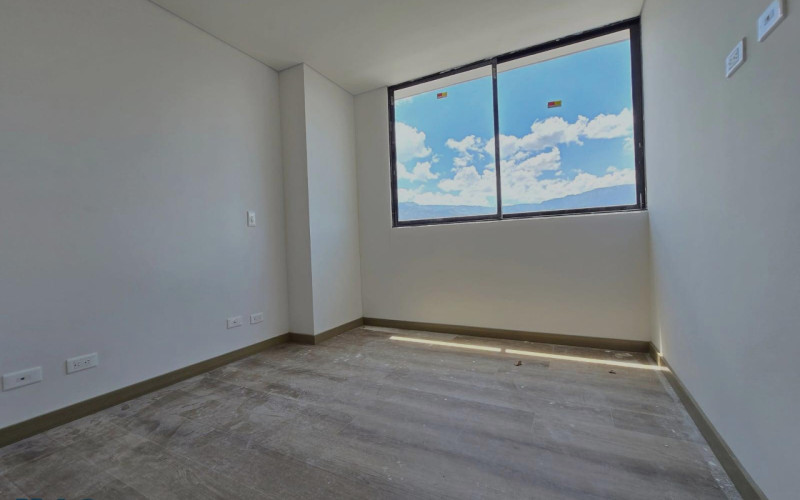 Apartamento en Medellín en Los Colores