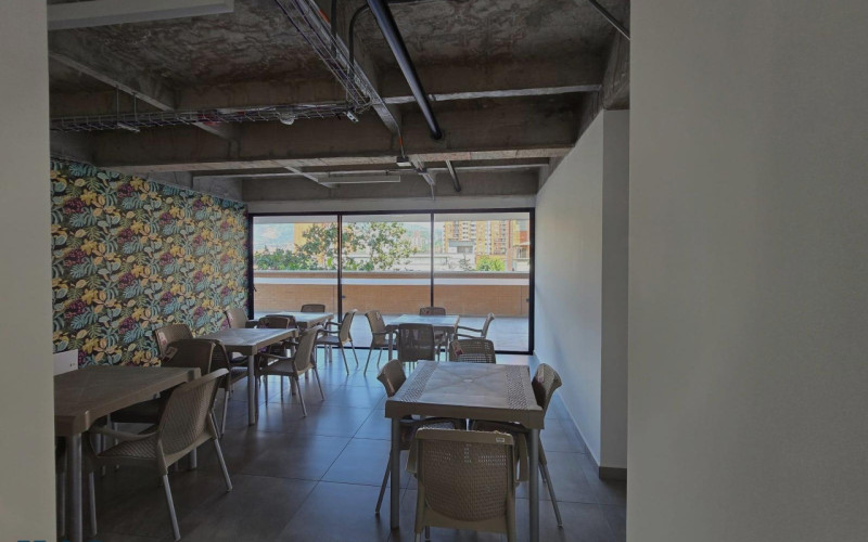 Apartamento en Medellín en Los Colores