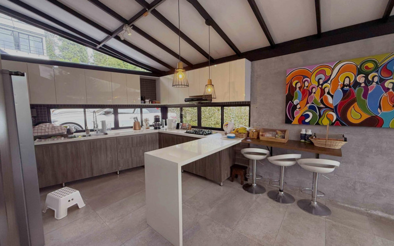 Casa en Envigado en Alto del escobero (Envigado)