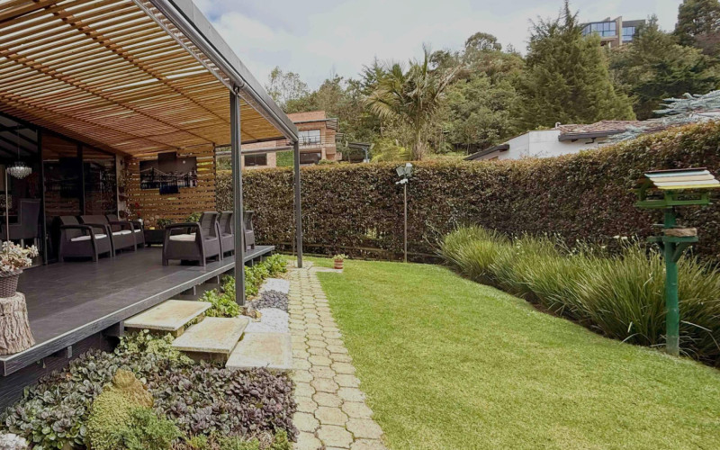 Casa en Envigado en Alto del escobero (Envigado)