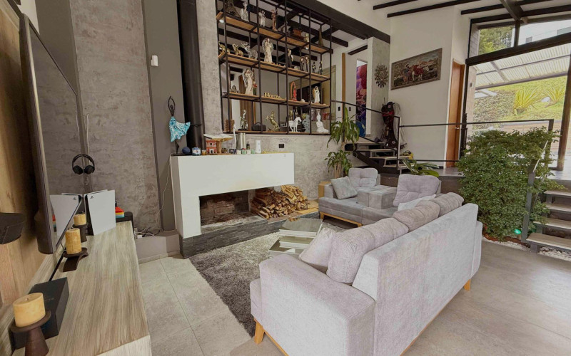 Casa en Envigado en Alto del escobero (Envigado)