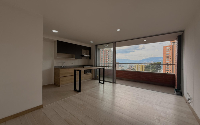 Apartamento en Sabaneta en Alto de Las Flores
