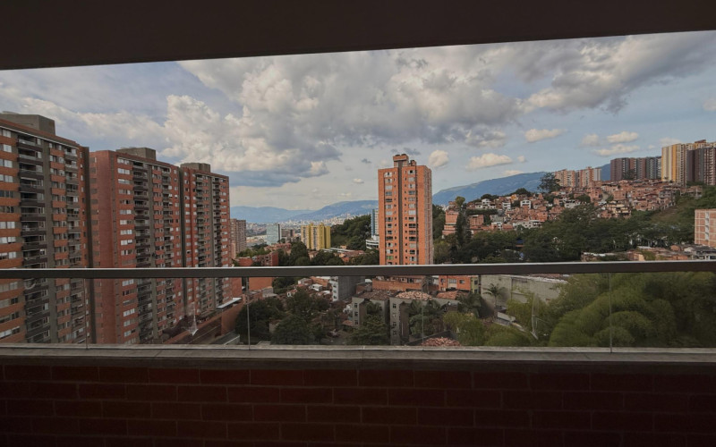 Apartamento en Sabaneta en Alto de Las Flores