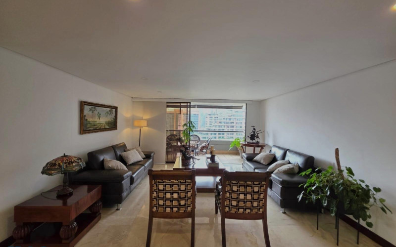 Apartamento en Medellín en El Tesoro