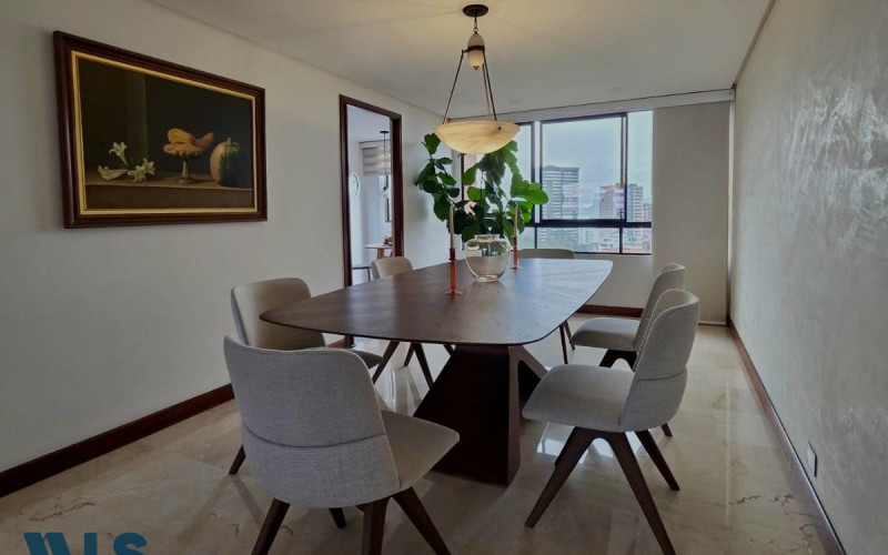 Apartamento en Medellín en El Tesoro