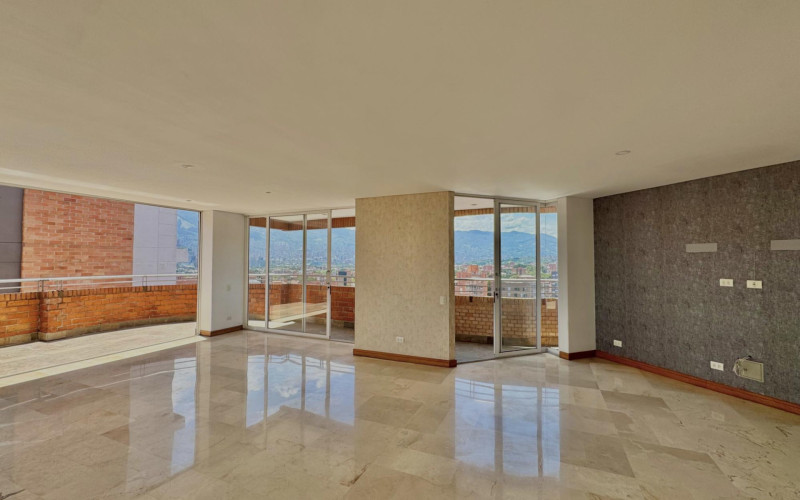 Apartamento en Medellín en Laureles