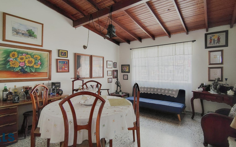 Casa en Medellín en Estadio