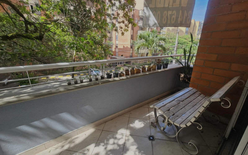 Apartamento en Medellín en Laureles