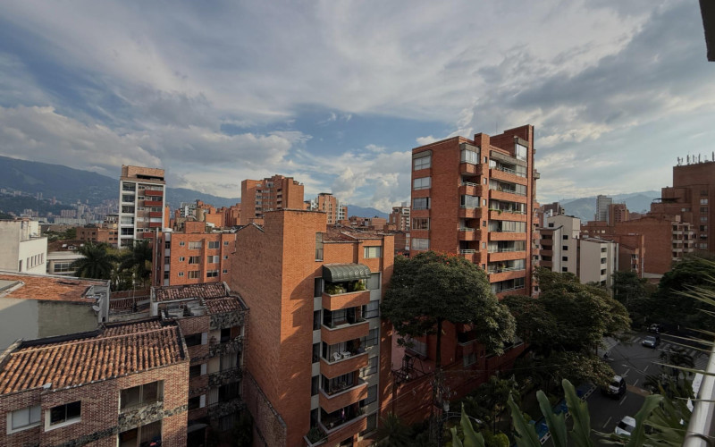Apartamento en Medellín en Laureles