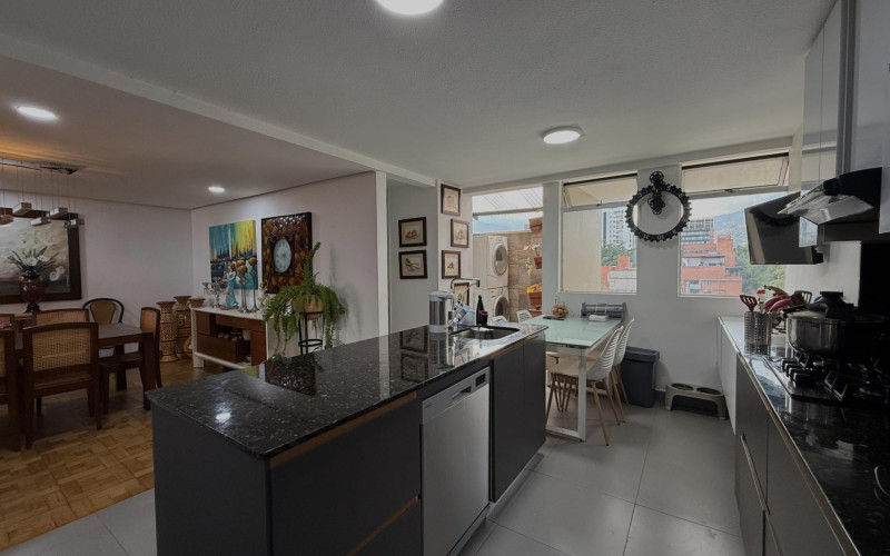 Apartamento en Medellín en Laureles