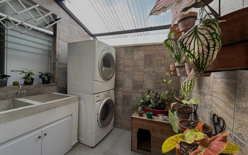 Apartamento en Medellín en Laureles